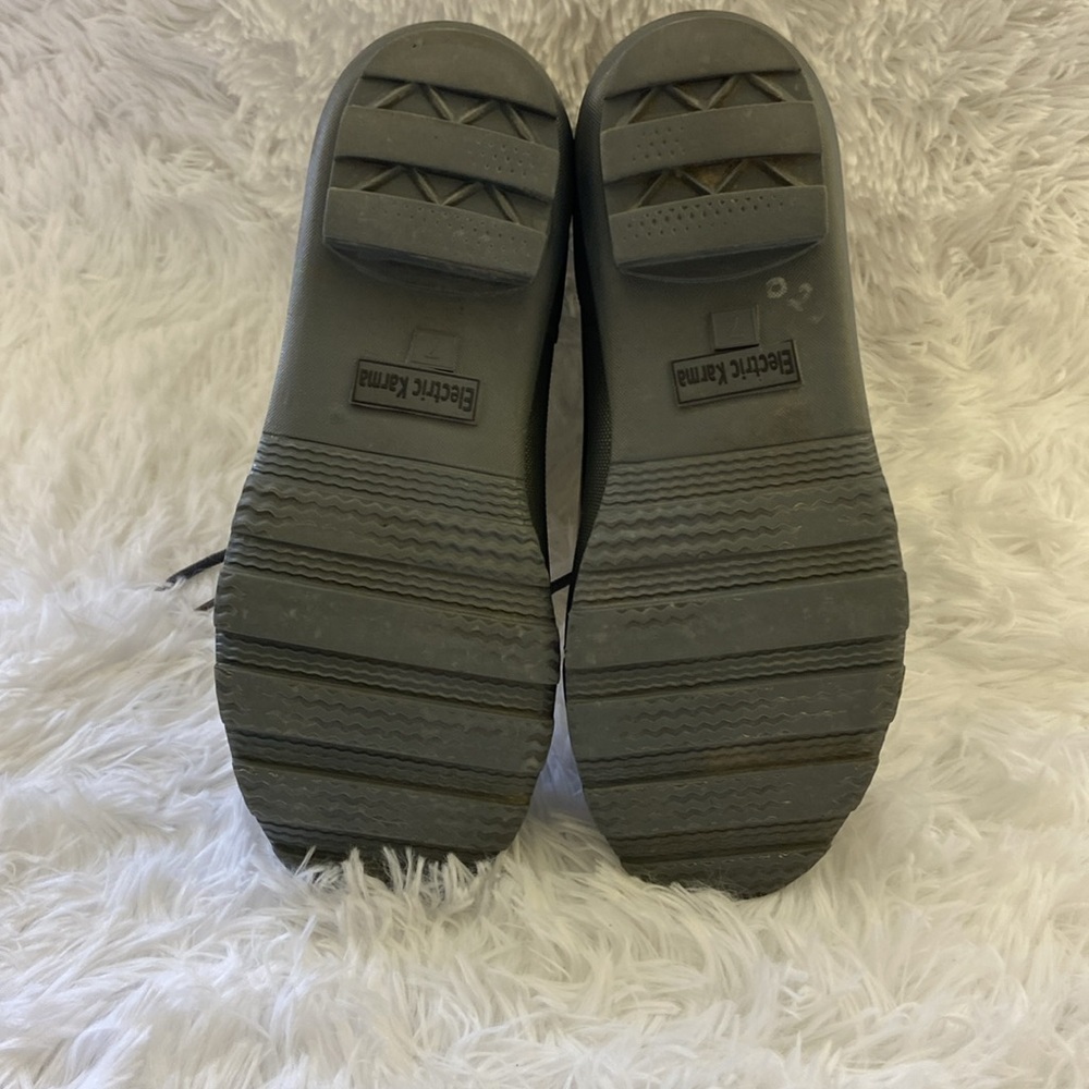 Electric Karma, Women’s,Black And Grey Rain Boots.Size-7 - Picture 7 of 10